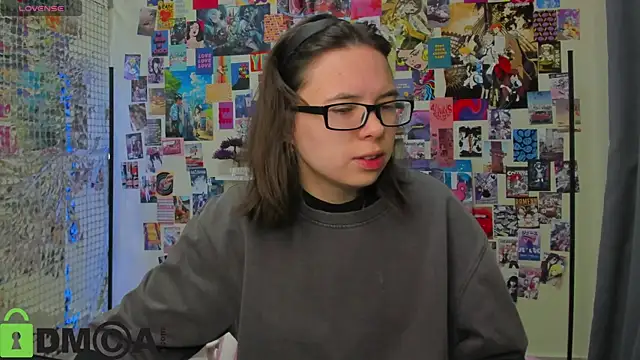 Chio Mio online show from 10/18/25, 02:14