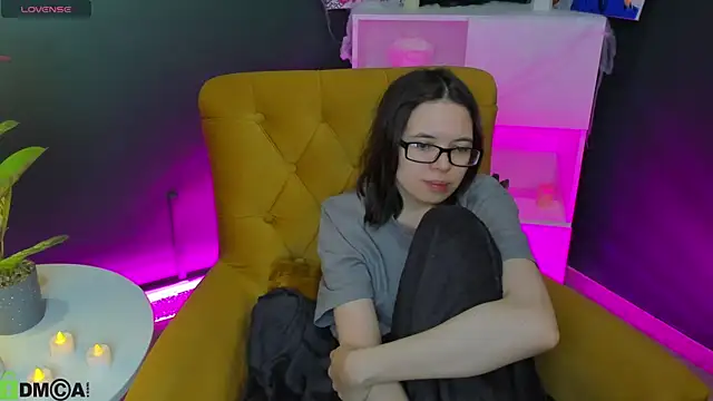 Chio Mio online show from 10/29/25, 02:25