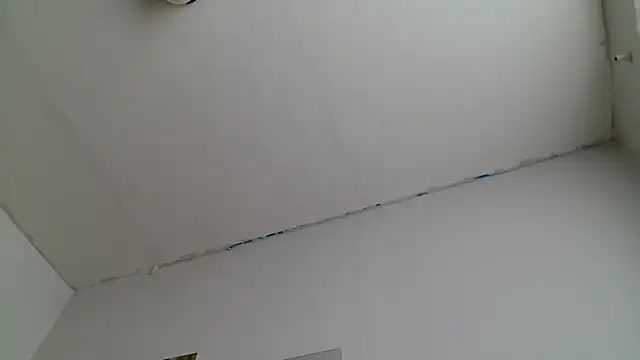 Snapshot of OskarBreno chatting on 05/05/26, 06:32 OskarBreno online show from 05/05/26, 06:32