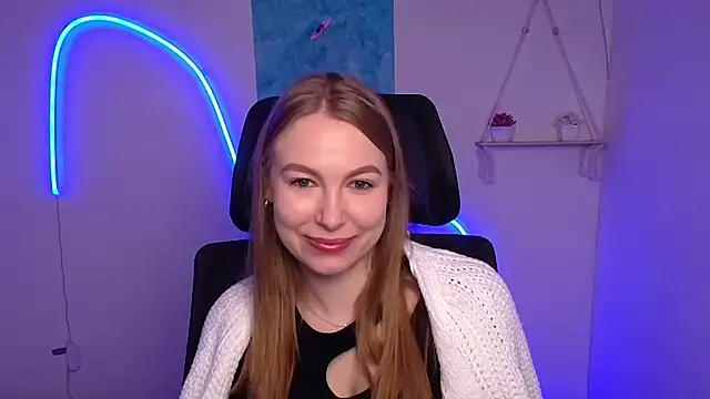 Snapshot of Dana_flowers chatting on 11/10/25, 06:34 Dana flowers online show from 11/10/25, 06:34