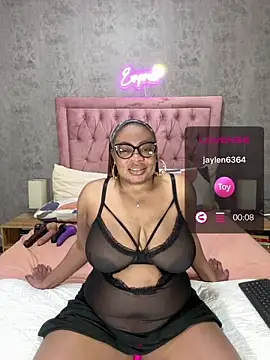 VixenRoyaleX online show from 07/09/26, 02:04