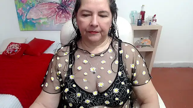 Snapshot of leonela_69 chatting on 11/12/25, 02:34 leonela 69 online show from 11/12/25, 02:34
