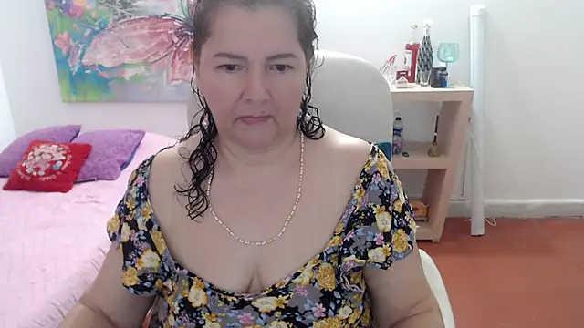 leonela 69 online show from 01/07/26, 01:30