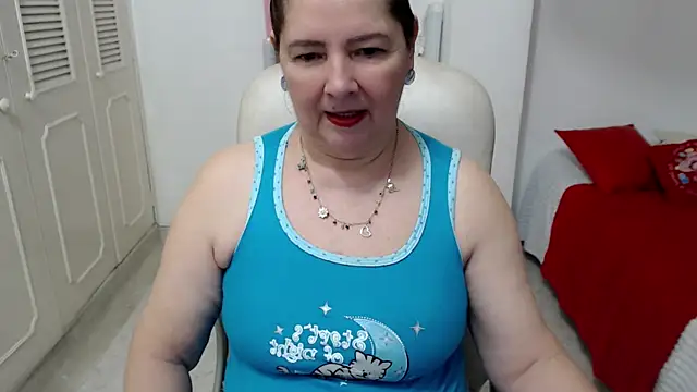 leonela 69 online show from 06/25/26, 11:20