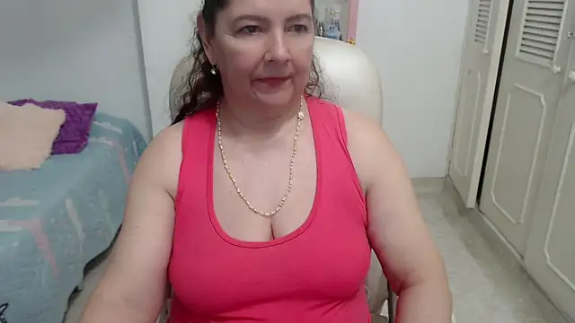 leonela 69 online show from 07/14/26, 02:05
