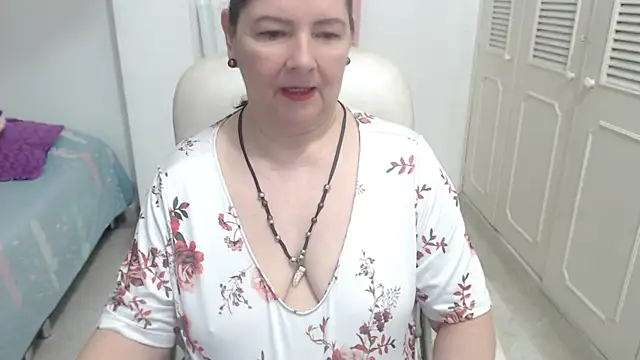 leonela 69 online show from 07/14/26, 11:43