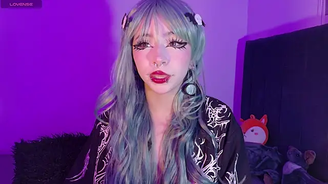purplelilith3 online show from 06/16/26, 11:02