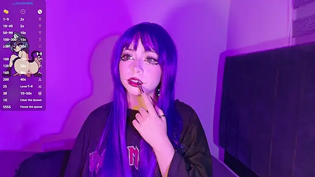 purplelilith3 online show from 07/04/26, 07:47