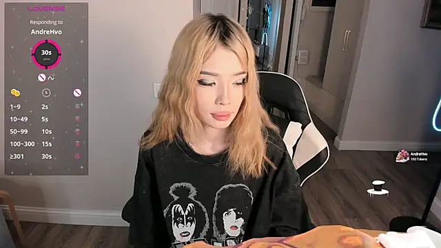 Snapshot of Pakk_Minni chatting on 02/28/25, 05:48 Pakk Minni online show from 02/28/25, 05:48