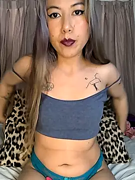 Tiff Doll online show from 09/27/25, 04:23