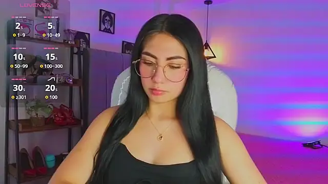 Miller Vanessa  online show from 09/23/25, 08:34