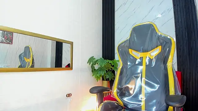 LooganX online show from 03/13/25, 04:23