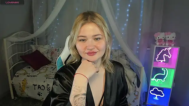 MargoBryan online show from 02/21/25, 09:22