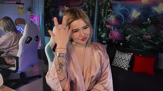 MargoBryan online show from 03/05/25, 08:32