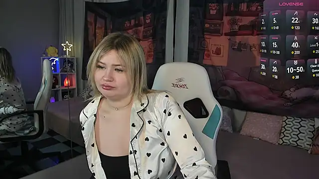 MargoBryan online show from 03/11/25, 10:29