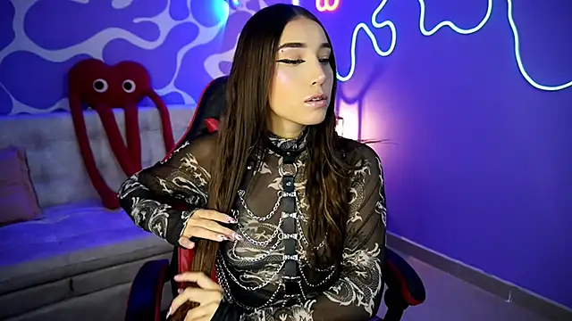 verosmit1 online show from 11/21/25, 11:14