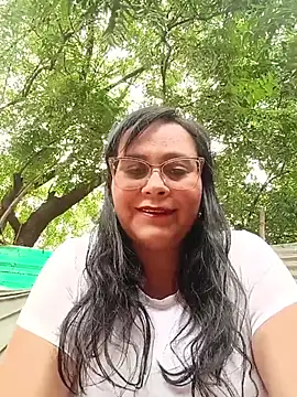 promiscuous-indecent-momm online show from 07/13/26, 08:11