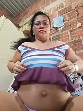 promiscuous-indecent-momm online show from 07/21/26, 01:35