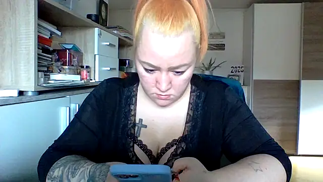 mrs-saphiir online show from 02/16/25, 02:00