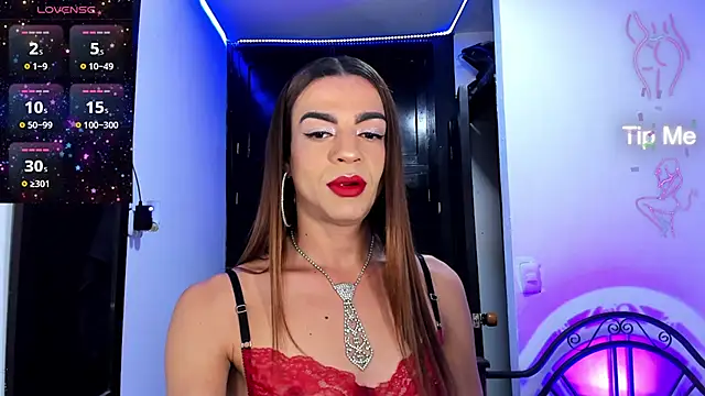 Snapshot of Dollcatalina chatting on 12/14/25, 04:40 Dollcatalina online show from 12/14/25, 04:40