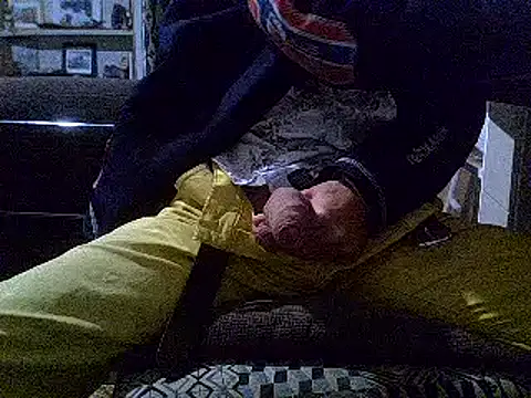 Snapshot of createur34 chatting on 10/26/25, 05:52 createur34 online show from 10/26/25, 05:52