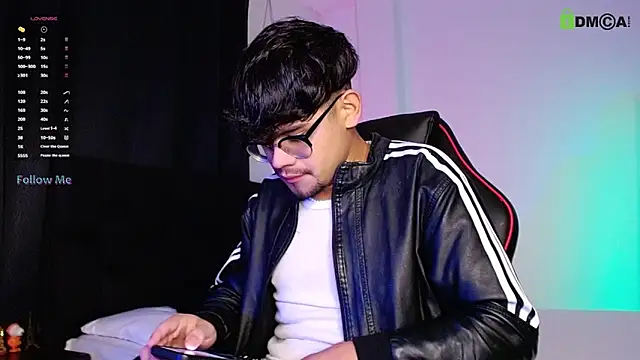 Snapshot of isaac-saenz chatting on 10/21/25, 12:11 isaac-saenz online show from 10/21/25, 12:11