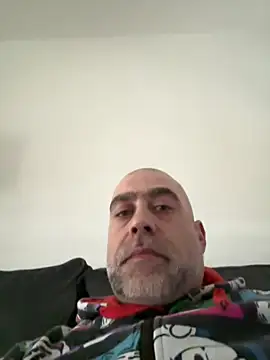 Snapshot of Bleueyez007 chatting on 02/12/25, 10:14 Bleueyez007 online show from 02/12/25, 10:14