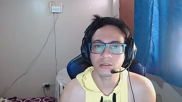 cholitohermoso online show from 02/13/25, 03:46