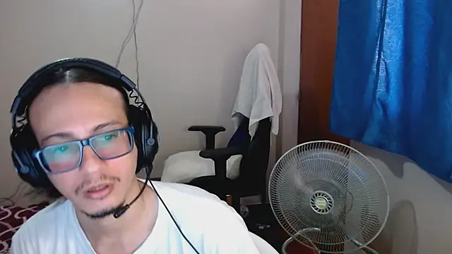 cholitohermoso online show from 03/04/25, 03:48