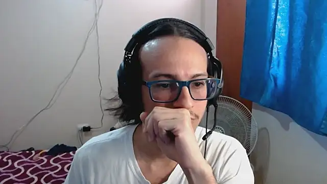 cholitohermoso online show from 03/04/25, 07:11