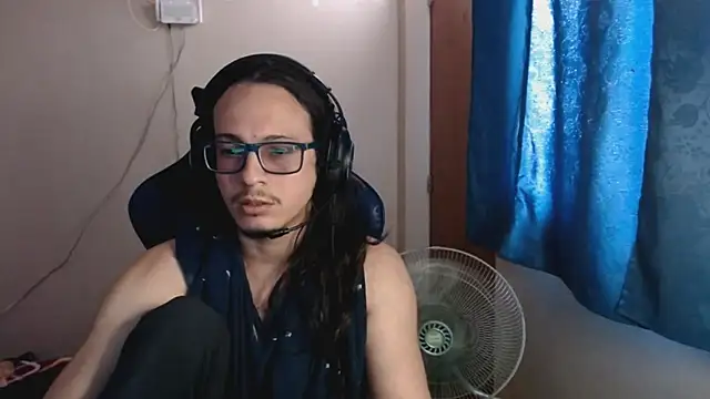cholitohermoso online show from 03/05/25, 07:38