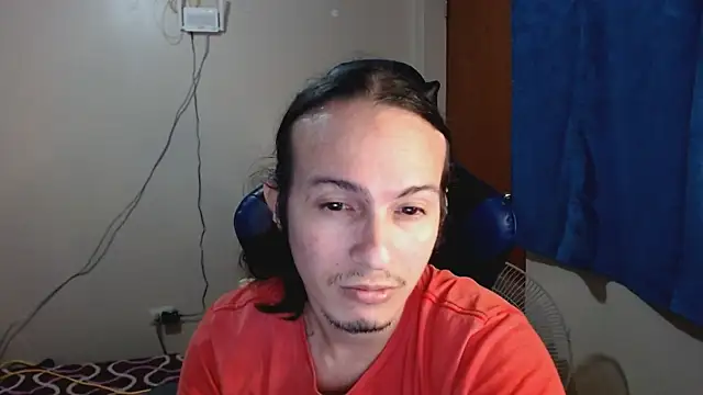 cholitohermoso online show from 03/23/25, 12:47