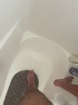 Snapshot of danyh2023 chatting on 09/23/25, 06:33 danyh2023 online show from 09/23/25, 06:33