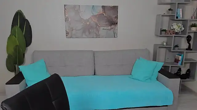 GabriellaMays online show from 12/04/25, 05:06