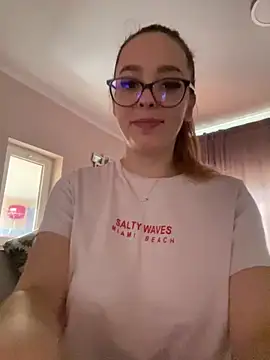 Snapshot of Pussy4564N chatting on 02/12/25, 11:51 Pussy4564N online show from 02/12/25, 11:51