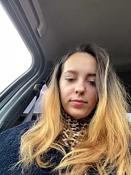 Snapshot of Pussy4564N chatting on 09/30/25, 01:38 Pussy4564N online show from 09/30/25, 01:38