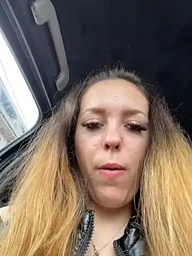 Snapshot of Pussy4564N chatting on 10/24/25, 09:38 Pussy4564N online show from 10/24/25, 09:38