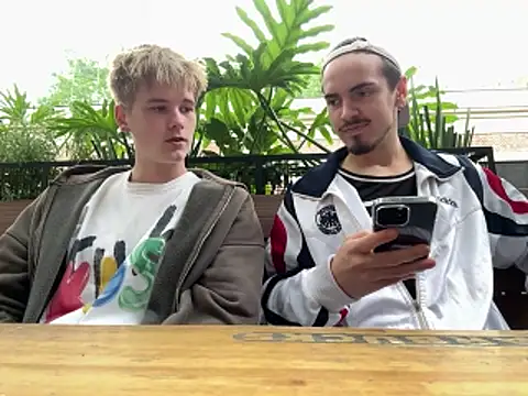 EdwinBlaze online show from 11/08/25, 06:51