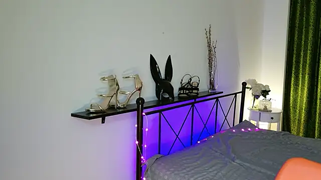 RaileReed online show from 10/20/25, 12:49