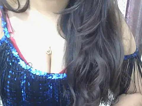 Cute anamikasingh online show from 02/20/25, 05:33