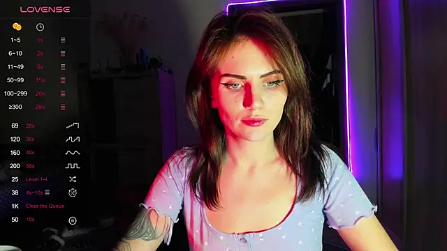 Eva blaze online show from 03/06/25, 01:37