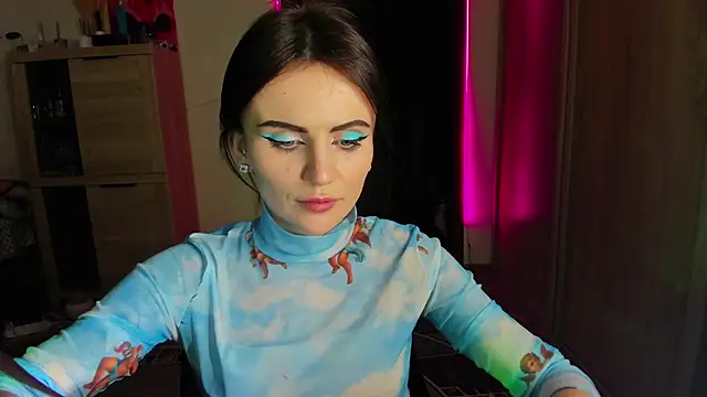 Eva blaze online show from 03/06/25, 08:48