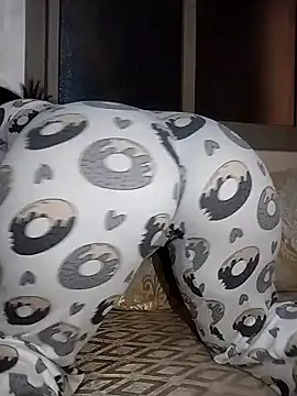 Dalou3a-69 online show from 10/23/25, 11:46