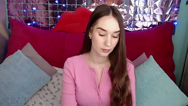 Margarettii online show from 03/20/25, 05:46