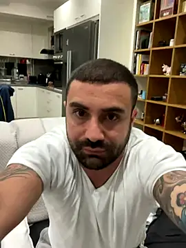 Snapshot of morfeoX chatting on 11/06/25, 07:26 morfeoX online show from 11/06/25, 07:26