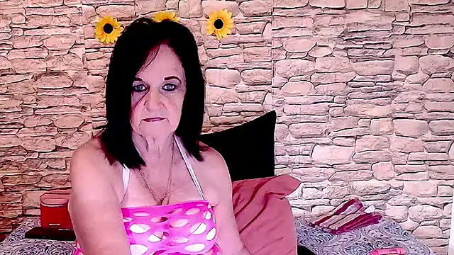 Snapshot of LuciousGrace chatting on 03/02/26, 04:58 LuciousGrace online show from 03/02/26, 04:58