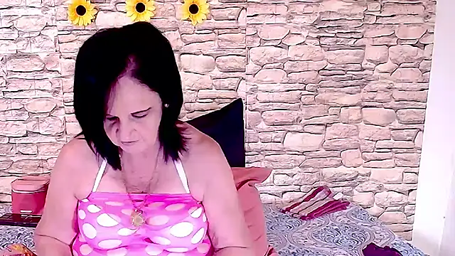 Snapshot of LuciousGrace chatting on 03/02/26, 07:15 LuciousGrace online show from 03/02/26, 07:15