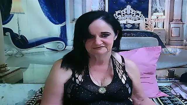 LuciousGrace online show from 07/03/26, 06:47