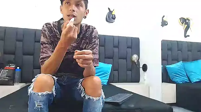 Dangerous dogg online show from 03/01/25, 06:32