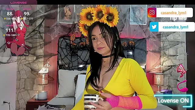 Snapshot of Casandra_lym1 chatting on 10/18/25, 12:39 Casandra lym1 online show from 10/18/25, 12:39
